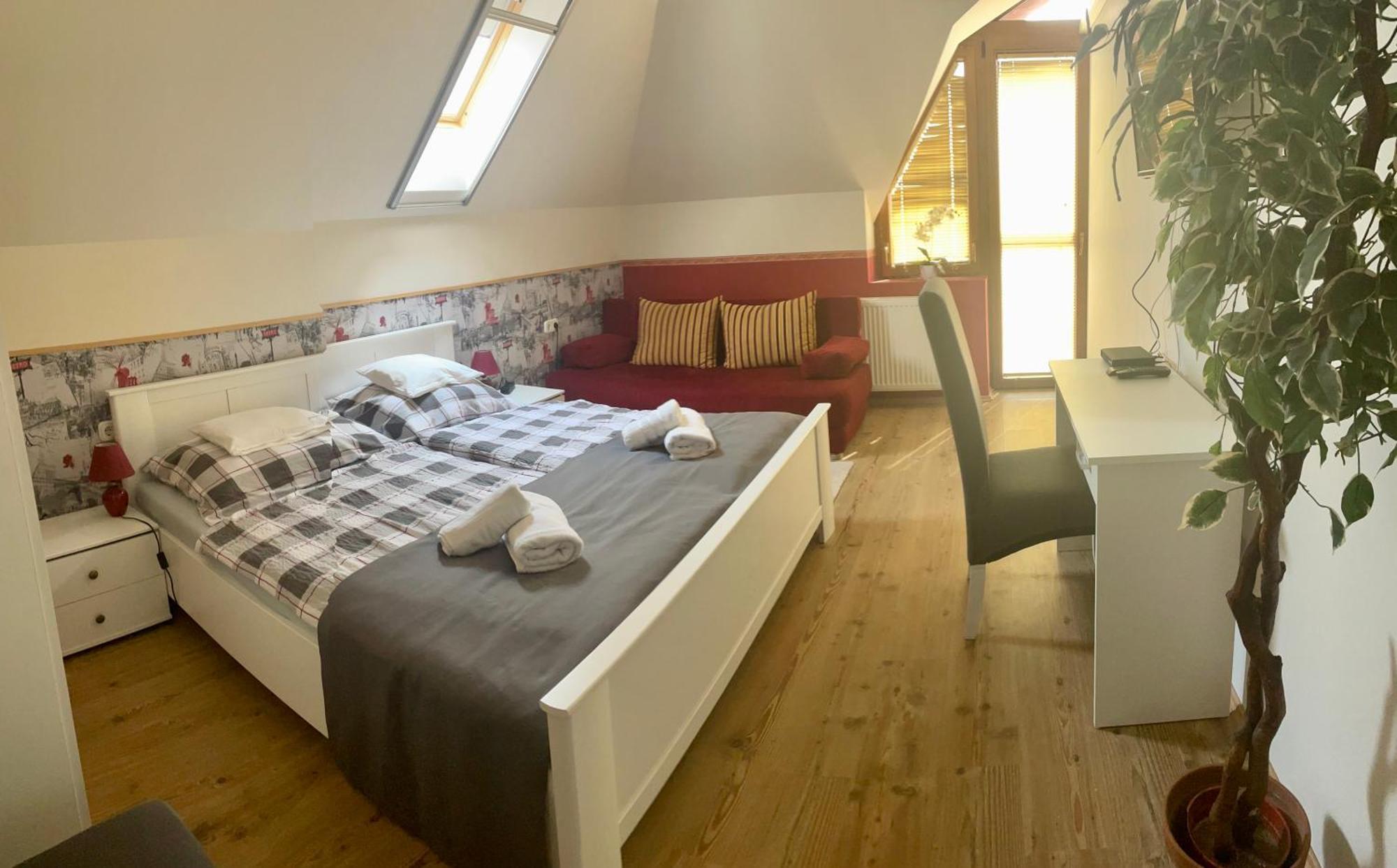 Aranylo Apartmanhaz Hajduszoboszlo Bagian luar foto